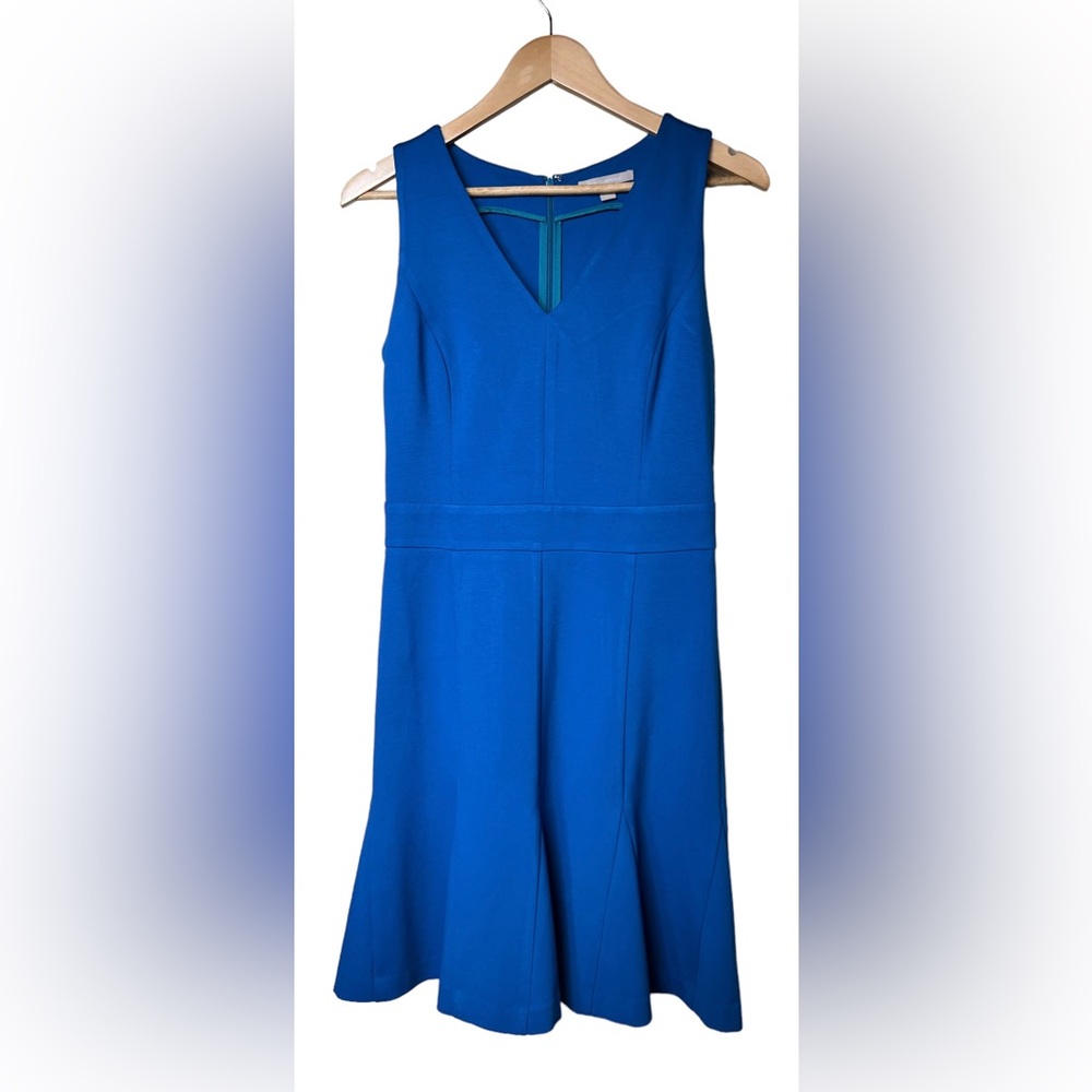 Banana Republic, V Neck, Sleeveless, Royal Blue A-line dress, flared hem, Size 6